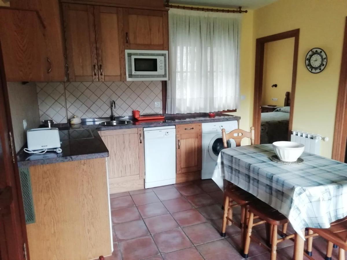 Apartamentos Rurales La Vina Onís Exteriör bild