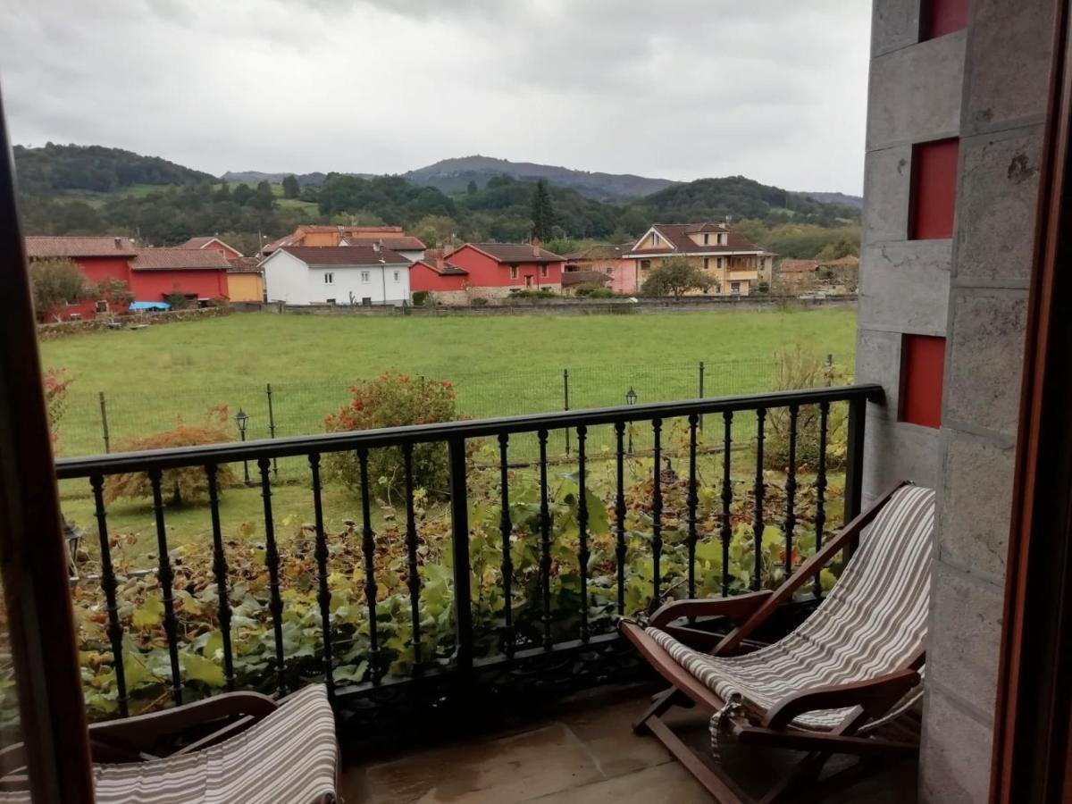 Apartamentos Rurales La Vina Onís Exteriör bild