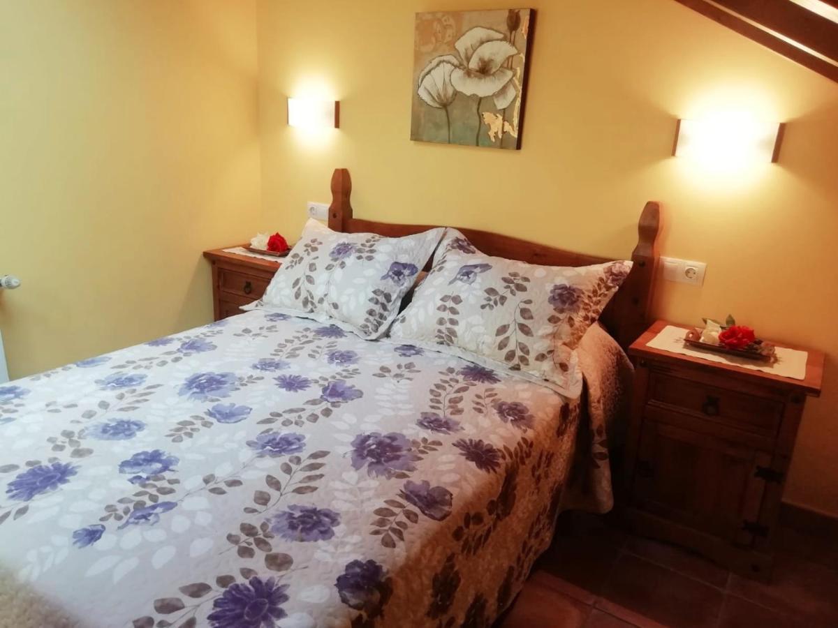 Apartamentos Rurales La Vina Onís Exteriör bild