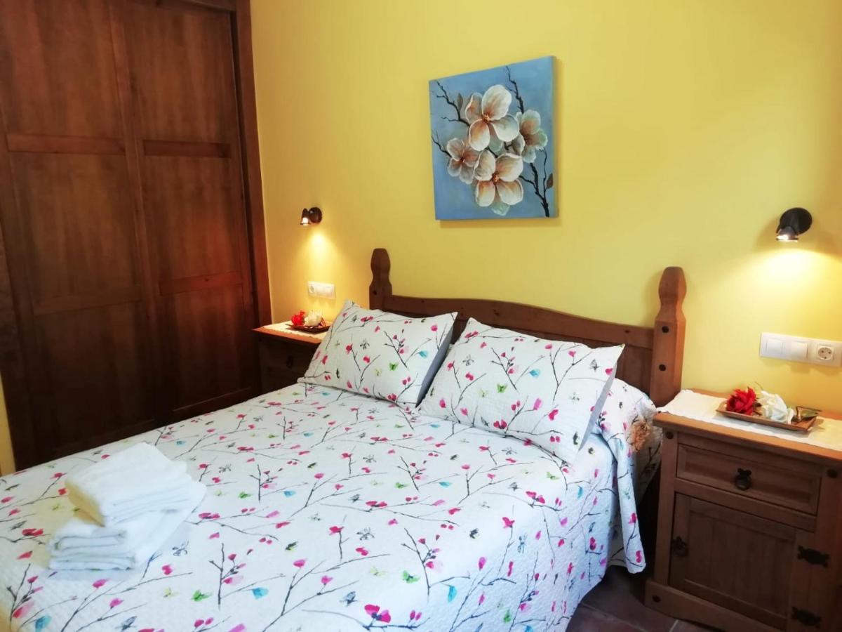 Apartamentos Rurales La Vina Onís Exteriör bild