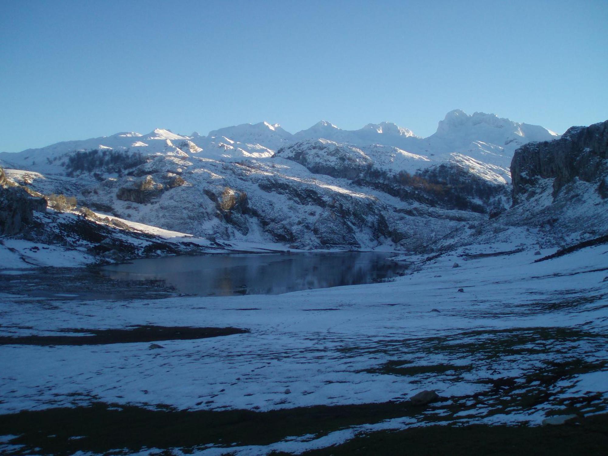 Apartamentos Rurales La Vina Onís Exteriör bild