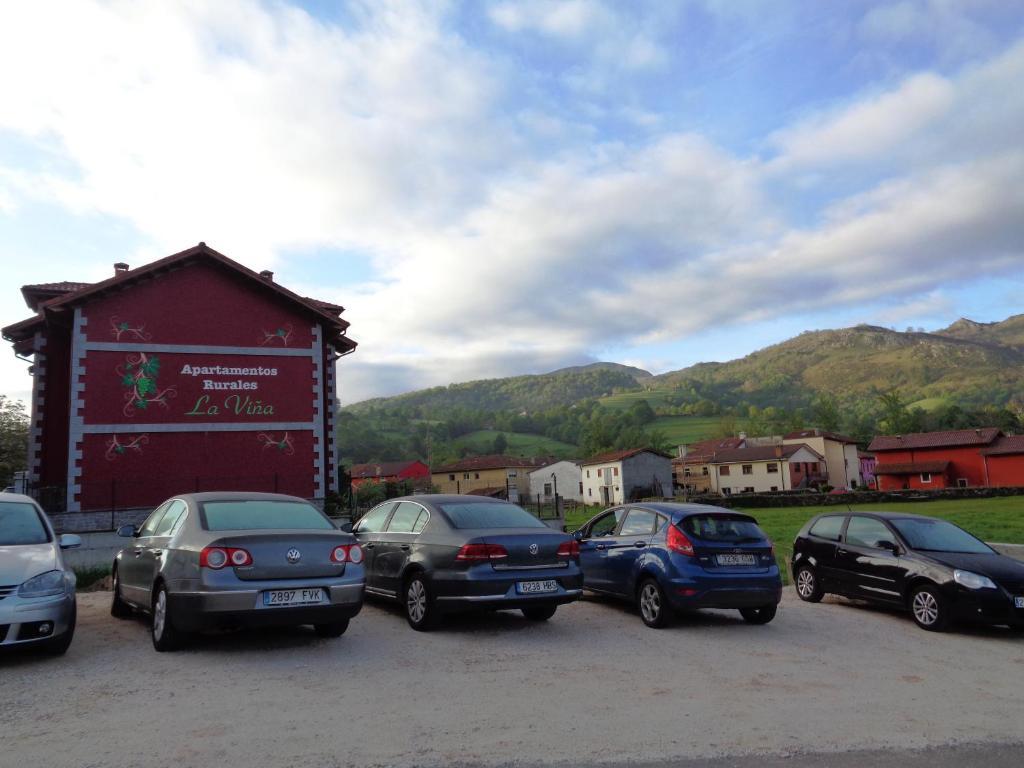 Apartamentos Rurales La Vina Onís Exteriör bild